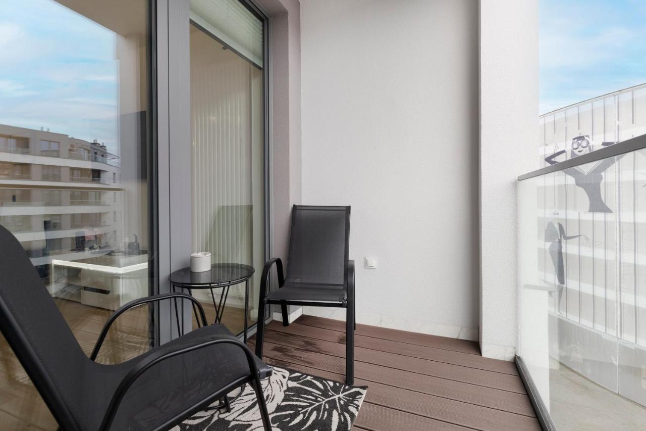 Plac Unii Apartment Gdynia By Noclegi Renters Exterior photo